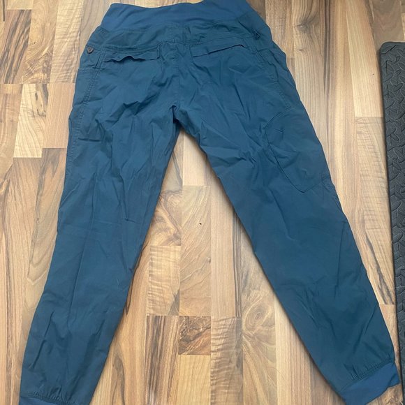 Prana Navy Ankle Cropped Pants - Picture 2 of 5